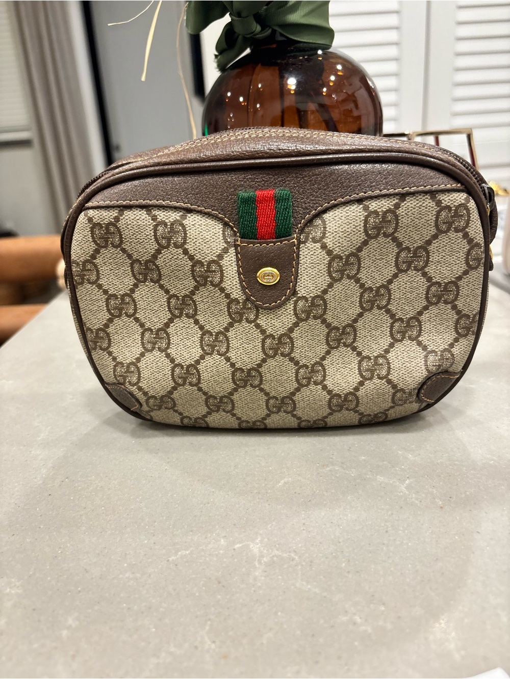 Authentic Vintage Gucci GG Supreme Sherry Line Crossbody Bag